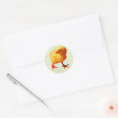 Kuiken in beweging (2) ronde sticker (Envelop)