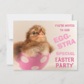 Kuiken in Egg Eggstra Special Easter Party Kaart (Voorkant)