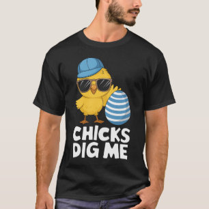 Kuikens vinden me Pasen Grappig Eieren zoeken T-shirt