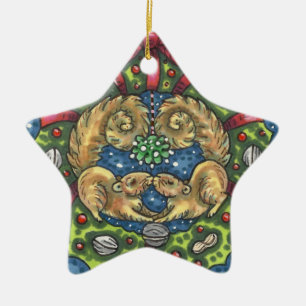KUILTE KISSENDE SQUIRRELS ONDER MISTLETOE, NUT WRE KERAMISCH ORNAMENT