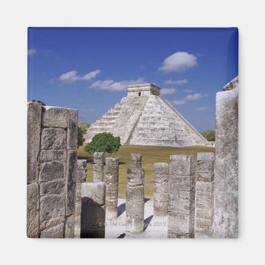 Kukulcan Pyramid, gezien vanuit de groep van de Magneet (Voorkant)