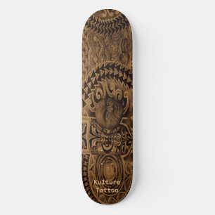 "Kulture Tattoo"-dek, gemengd met Polyesiaans Skateboard