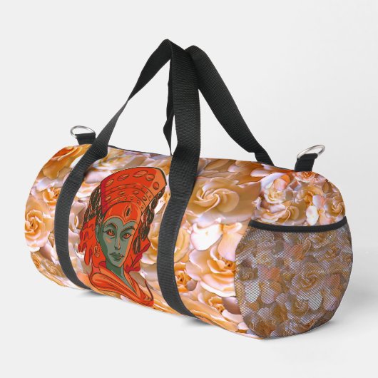 Kumari, vrouwengezicht plunjezak (Rechterhoek)