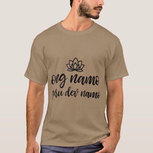 Kundalini Yoga Ong Namo Guru Dev Namo T-shirt (Voorkant)