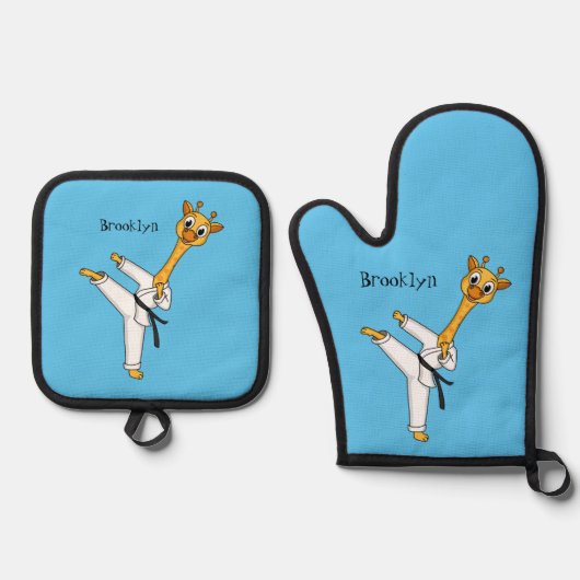 Kung Fu giraffe cartoon Ovenwant & Pannenlap Set (Voorkant)