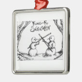 Kung Fu Snowmen Metalen Ornament (Links)
