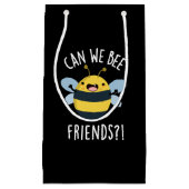 Kunnen we vrienden grappige bug pun donker BG Klein Cadeauzakje (Voorkant)