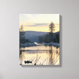 Kunst aan de muur van zonsondergang aan het meer canvas afdruk