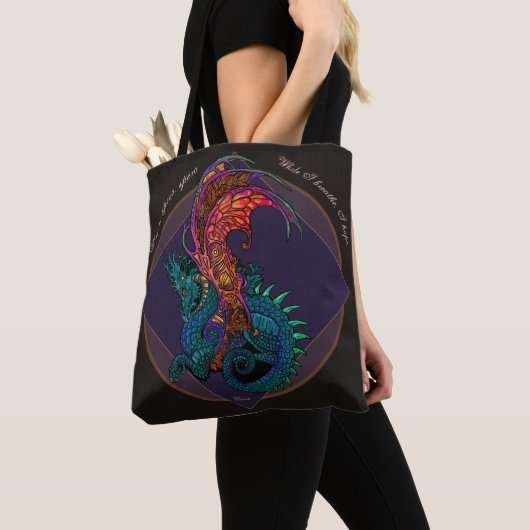 Kunst Nieuwe Stijldraak met Latijnse Motto Tote Bag (Dichtbij)