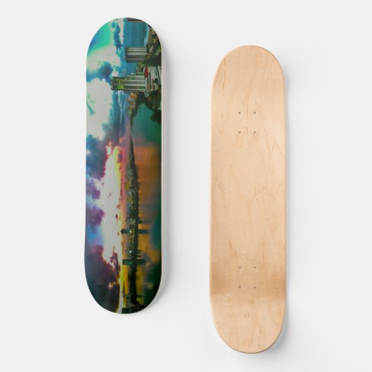 Kunst op skateboard van de gemeente San Juan Puert (Voorkant)