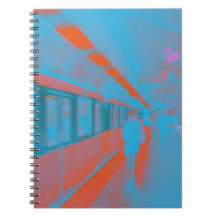 Kunst van de Parijse vrouw in de metro in blauw si Notitieboek