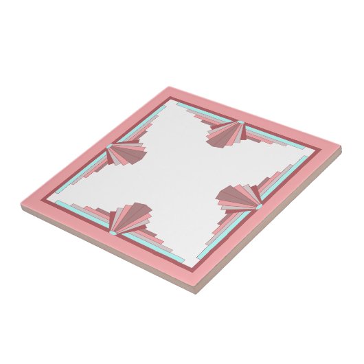 Kunstdeco-elementen in donker roos en blauw tegeltje (Zijkant)