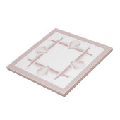 Kunstdeco-elementen in lichtbruin tegeltje (Zijkant)