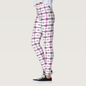 Kunstdeco-elementen in pastelroze leggings (Links)