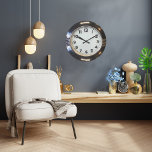 Kunstdecodeontwerpwandklok Grote Klok<br><div class="desc">Deze wandklok is rond (groot) en is voorzien van twee formaten, en is vibreert gedrukt met het AcryliPrint®HD-proces om te garanderen dat elke inhoud van de hoogste kwaliteit wordt weergegeven. Bestel deze decostijlklok rond voor uw muren of geef aan vrienden en familie als geschenk voor een tijdloze schat. 2 maten:...</div>
