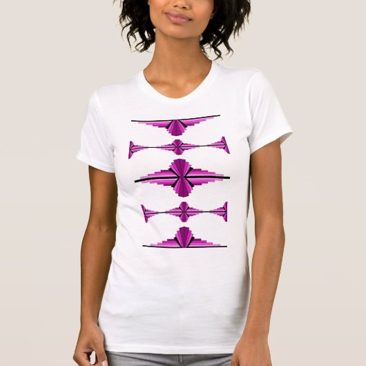 Kunstdecoelementen in diepe roze t-shirt (Voorkant)