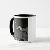 Kunstenconcept van de Lunar Reconnaissance Orbi Mok (Voorkant links)