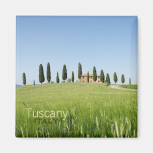 Kunsthuis in Toscane met cypresse tekstmagneet Magneet