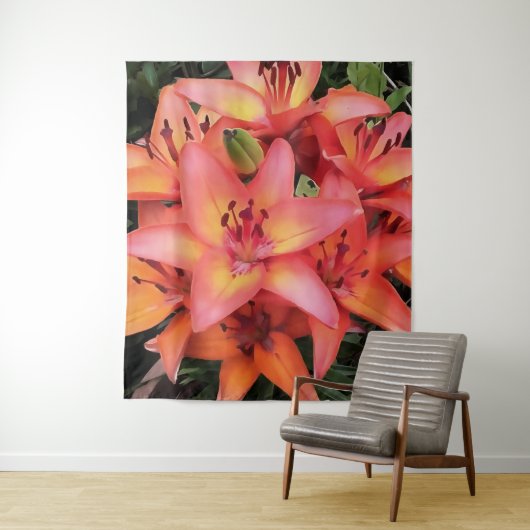 Kunstkoraal met gekleurde tuinlilies wandkleed (In situ)