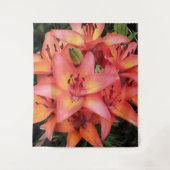 Kunstkoraal met gekleurde tuinlilies wandkleed (Voorkant)