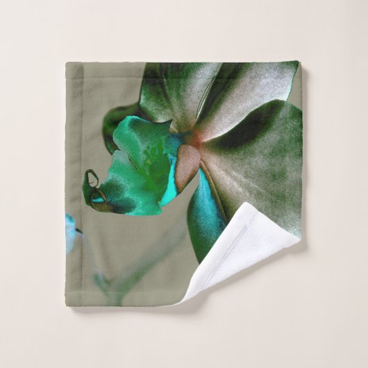 Kunstmatige ventilator in blauwe, groene en grijze bad handdoek (Wasdoekje)