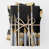 Kunstpenselen en paletten inpakpapier vel (In situ)