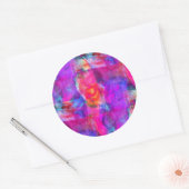 Kunstroze, blauwe, rode textuurachtergrond ronde sticker (Envelop)