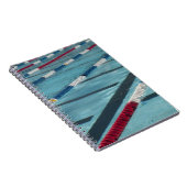 Kunststofscheiders in een zwembad notitieboek (Rechterzijde)