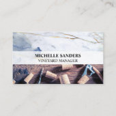 Kurkentrekkers en wijnopeners op houten tafel | Ma Visitekaartje (Voorkant)