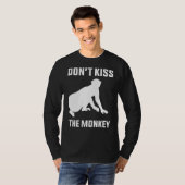 Kus de aap-aap-pokken niet t-shirt (Voorkant volledig)