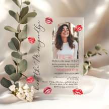 Kus de Miss Goodbye Photo Arch Bachelorette