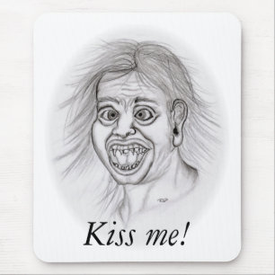 Kus me! - Bleistiftzeichnung Muismat