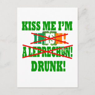 Kus me dat ik Iers ben, een leprechaun, drink! Briefkaart
