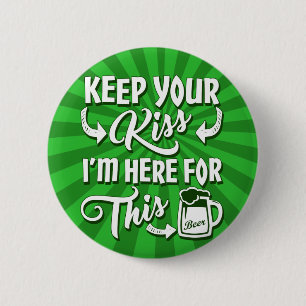 Kus me Funny Irish niet Ronde Button 5,7 Cm