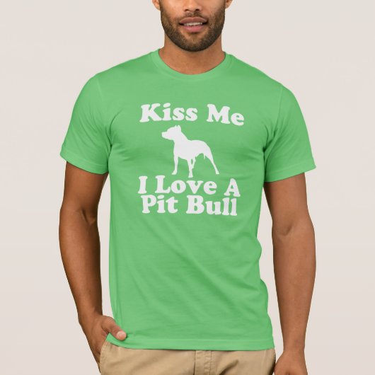 Kus Me I Love a Pit Bull - A T-shirt for Men (Voorkant)