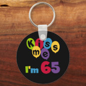 Kus me Ik ben 65 T-shirts en cadeautjes op de verj Sleutelhanger (Voorkant)