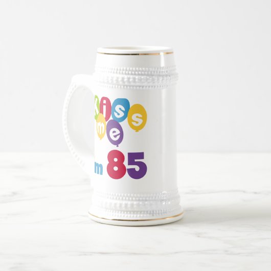 Kus me Ik ben 85 T-shirts en cadeautjes Bierpul (Voorkant links)