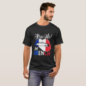 Kus me Ik ben een Franse Pride Lips Vlag T-shirt (Voorkant volledig)