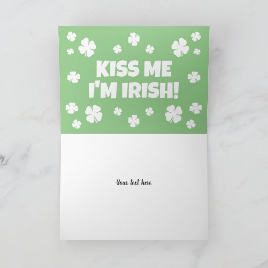 Kus me Ik ben Iers grappig St Patrick's Day card Kaart (Binnen)