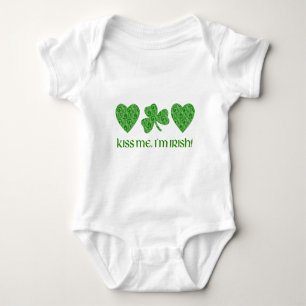 Kus me, ik ben Iers hart en Shamrock Swirls Romper