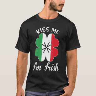 Kus me ik ben Iers. Shamrock Clover Saint Patrick T-shirt