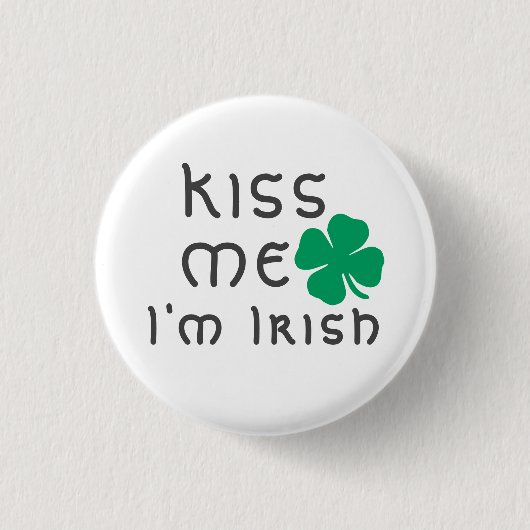 Kus me Ik ben Irish Green Lucky Clover Button (Voorkant)