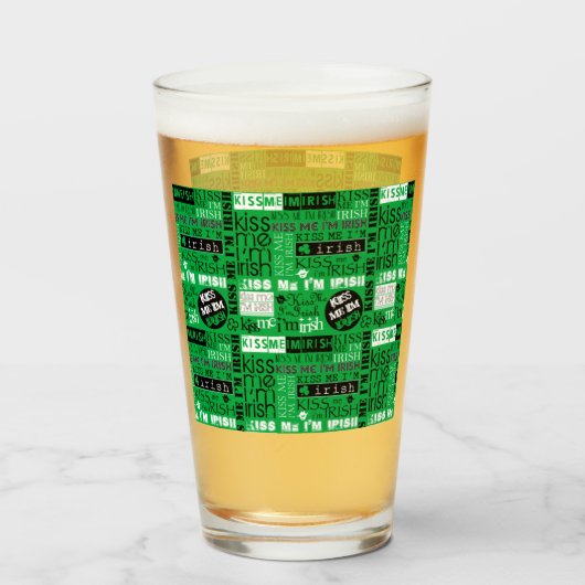 Kus me Ik ben Irish Word Play Glas (Voorkant gevuld)