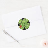 Kus me, ik ben verspild ronde sticker (Envelop)