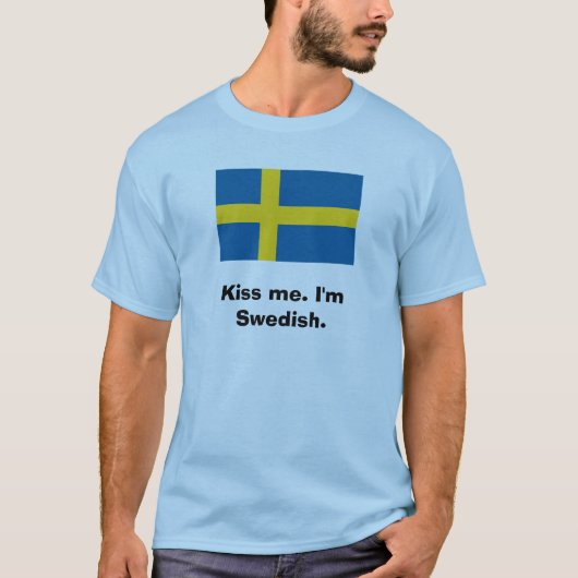 Kus me. Ik ben Zweeds. T-shirt (Voorkant)