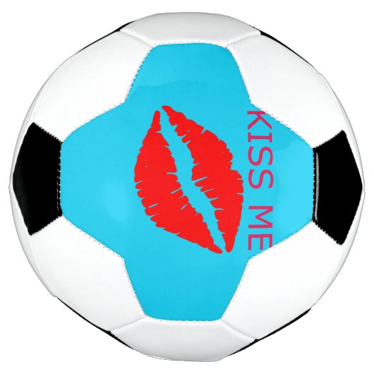 Kus me voetbal (Gedraaid)