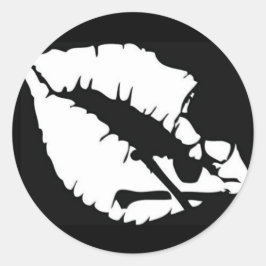 Kus of Death Round Sticker