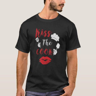 Kus the Cook Chef Cooking Love Big Red Heart Vale T-shirt