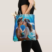 Kus van de Onderwater Geliefden Tote Bag (Dichtbij)