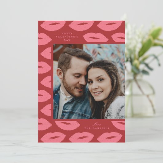 Kusjes Modern Flat Valentijnsdag Kaart - Rood (Staand voorkant)